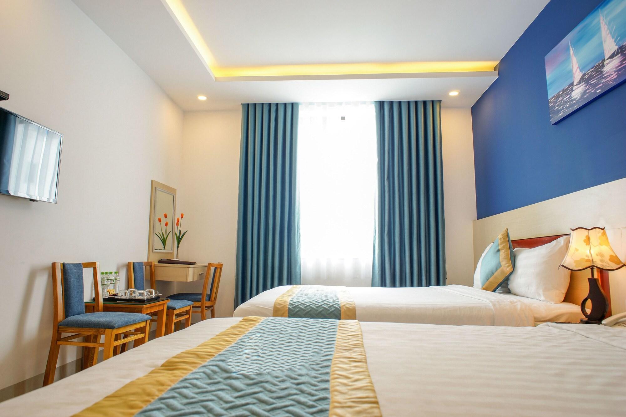 Maxhome Luxury Hotel Da Nang Exterior photo